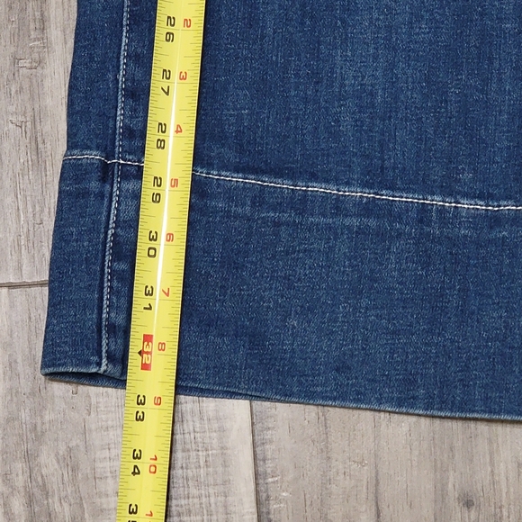 Pilcro and the Letterpress High Rise Wide Leg Cropped Jeans - Picture 4 of 12